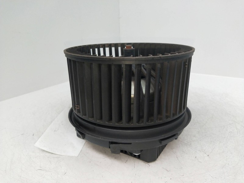 Recambio de motor calefaccion para volvo c30 1.6 cat referencia OEM IAM 4M5H18456  