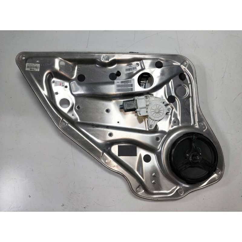 Recambio de elevalunas trasero izquierdo para mercedes clase c (w204) familiar referencia OEM IAM A2048200642 961111100 5P R