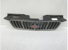 Recambio de rejilla delantera para kia carens 1.8 cat referencia OEM IAM   
