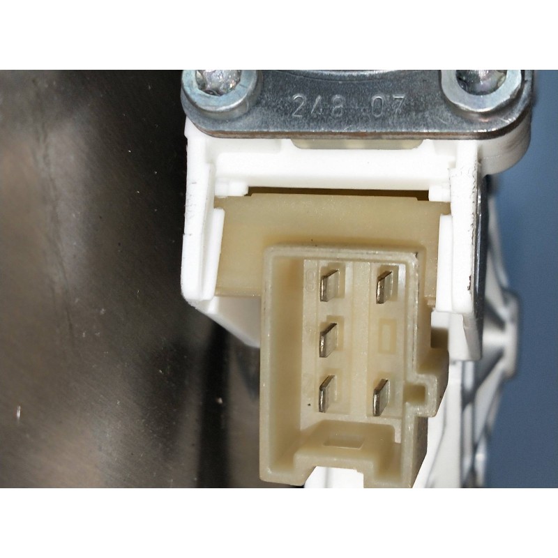 Recambio de elevalunas trasero izquierdo para mercedes clase c (w204) familiar referencia OEM IAM A2048200642 961111100 5P R