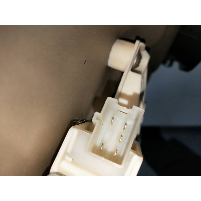 Recambio de elevalunas trasero derecho para mercedes clase e (w212) familiar referencia OEM IAM A2048200642 961108101 5P R