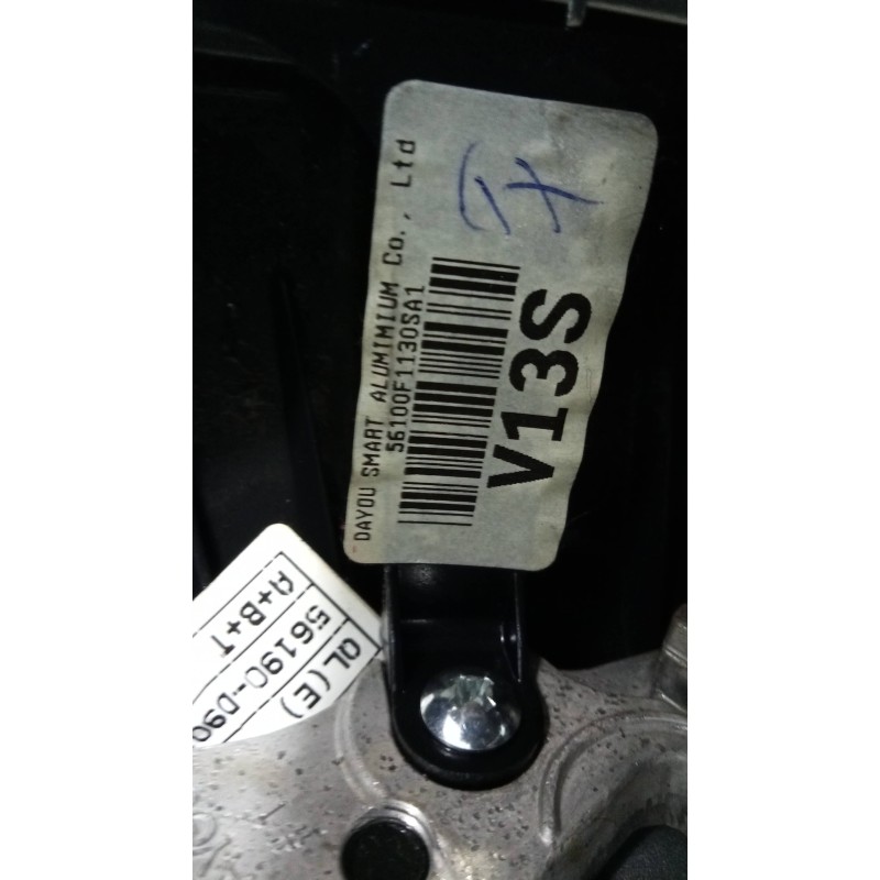 Recambio de volante para kia sportage business 2wd referencia OEM IAM 56100F1130  