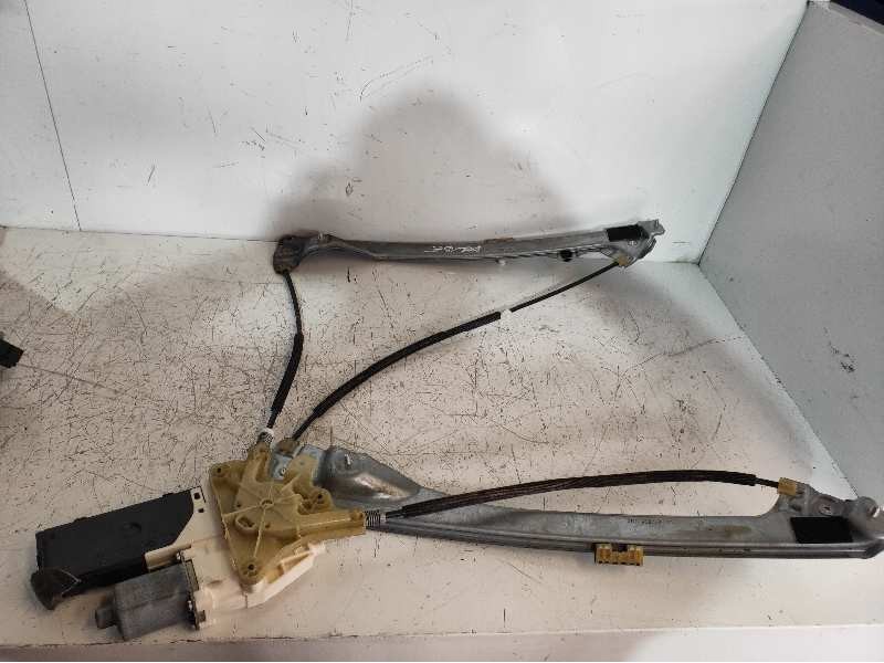 Recambio de elevalunas delantero derecho para renault laguna iii expression referencia OEM IAM 974824103 988574101 807300001R 80