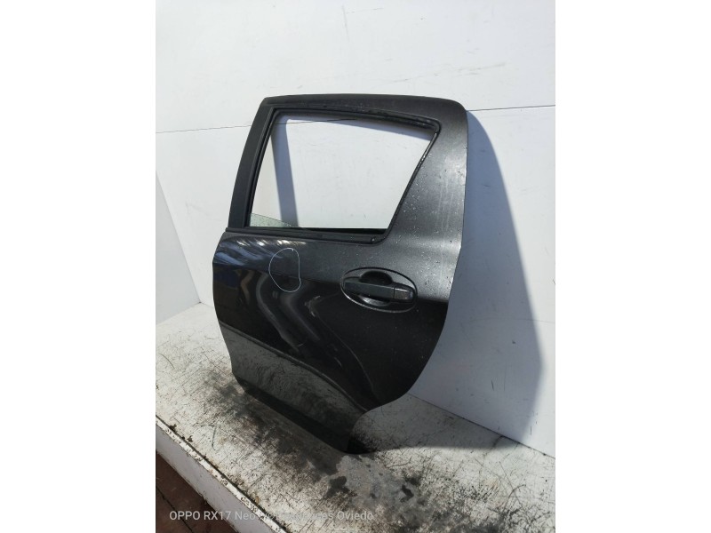 Recambio de puerta trasera izquierda para toyota yaris hybrid active referencia OEM IAM   5P