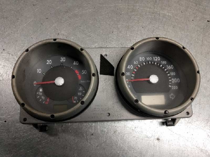 Recambio de cuadro instrumentos para volkswagen polo berlina (6n2) trendline referencia OEM IAM 6N0920804P  