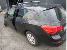 opel astra j sports tourer del año 2011 2