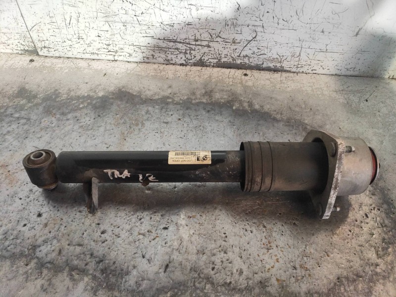 Recambio de amortiguador trasero izquierdo para bmw x5 (e70) 3.0d referencia OEM IAM 33526781927  