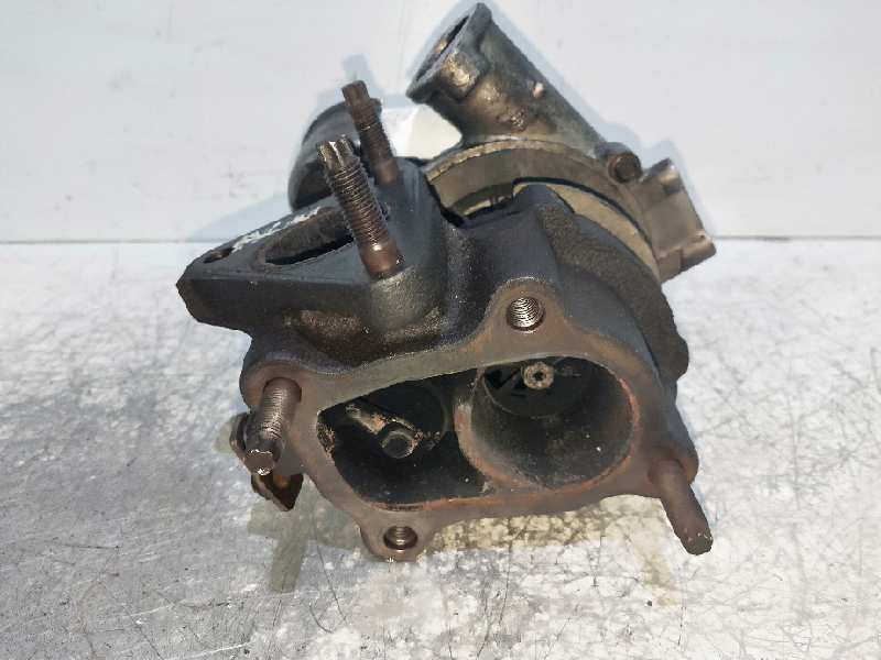 Recambio de turbocompresor para nissan almera (n16/e) 2.2 dci diesel cat referencia OEM IAM 7053066 144115M310 GT1549