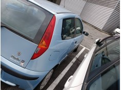 fiat punto berlina (188) del año 2002 2