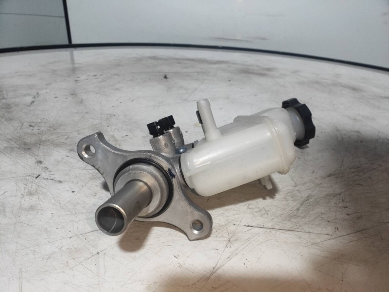 Recambio de bomba freno para hyundai i20 coupe 1.2 16v cat referencia OEM IAM   