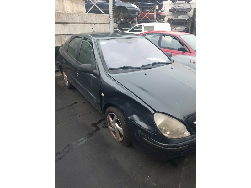 citroen xsara berlina del año 2001