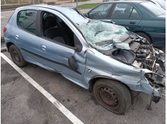 peugeot 206 berlina del año 2003