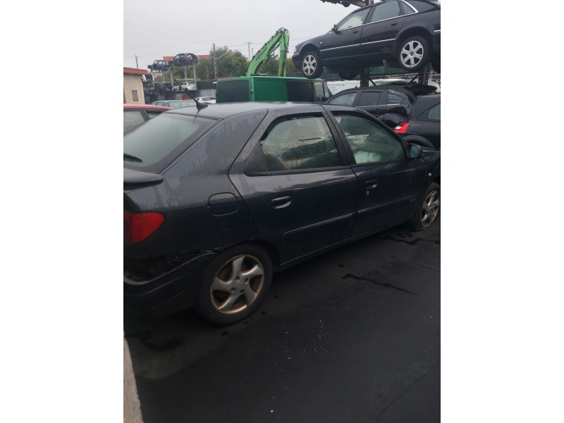 citroen xsara berlina del año 2001