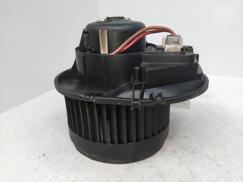 Recambio de motor calefaccion para volvo v70 familiar 2.4 20v turbo cat referencia OEM IAM   