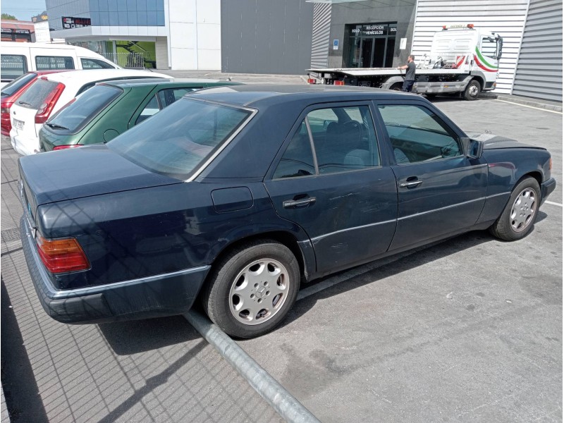 mercedes clase e (w124) berlina del año 1993