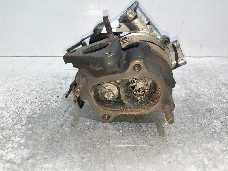 Recambio de turbocompresor para nissan almera (n16/e) 2.2 dci diesel cat referencia OEM IAM 7053061 144115M300 GT1549