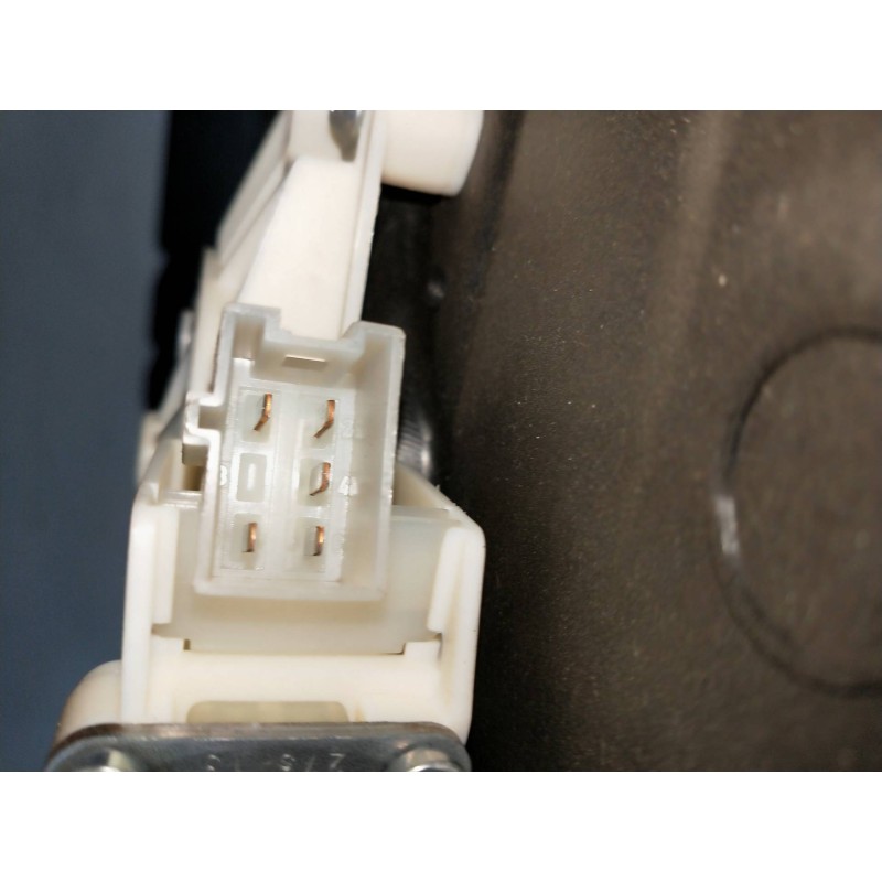 Recambio de elevalunas delantero derecho para mercedes clase b (w246) b 180 cdi be (246.200) referencia OEM IAM A2469065200 9338