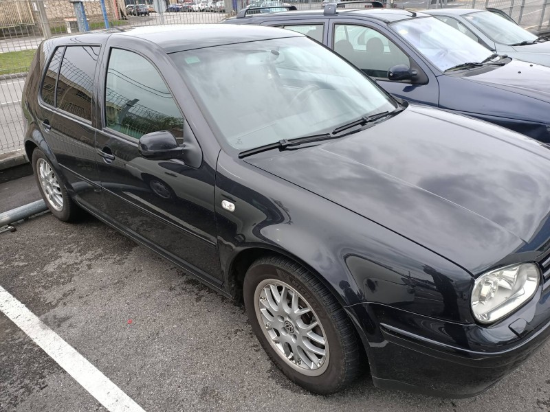 volkswagen golf iv berlina (1j1) del año 2002