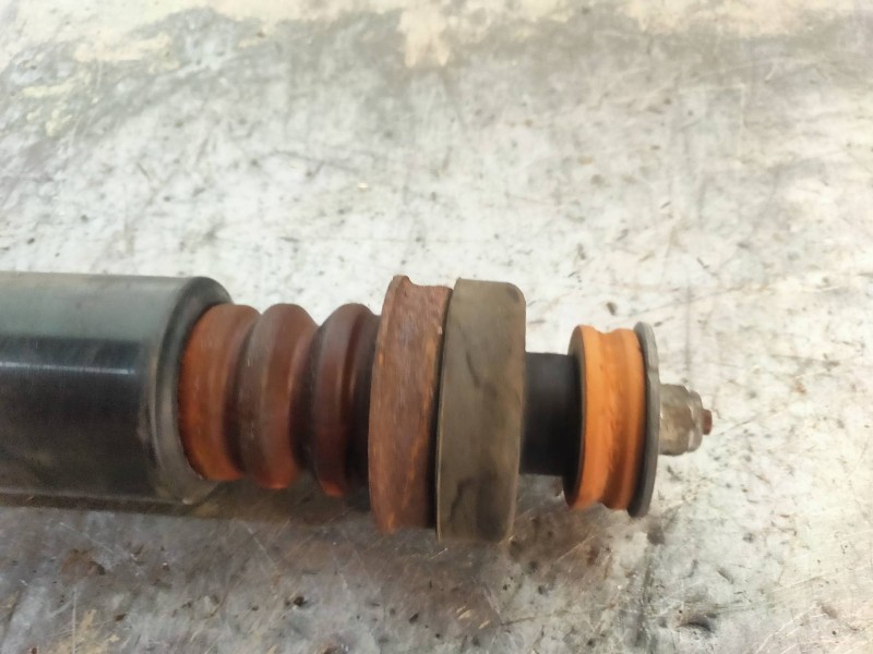 Recambio de amortiguador trasero derecho para bmw serie 3 coupe (e92) 320d referencia OEM IAM 33526780077  