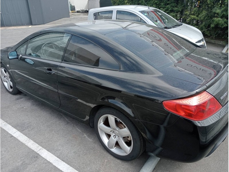 peugeot 407 coupe del año 2007