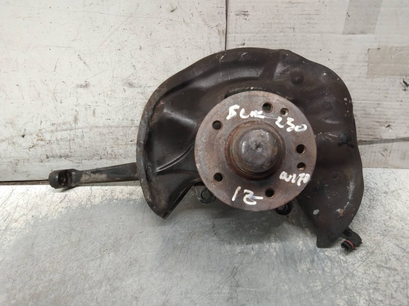 Recambio de mangueta delantera izquierda para mercedes clase slk (w170) roadster 230 compressor (170.447) referencia OEM IAM   