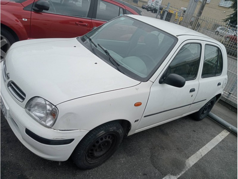 nissan micra (k11) del año 2000