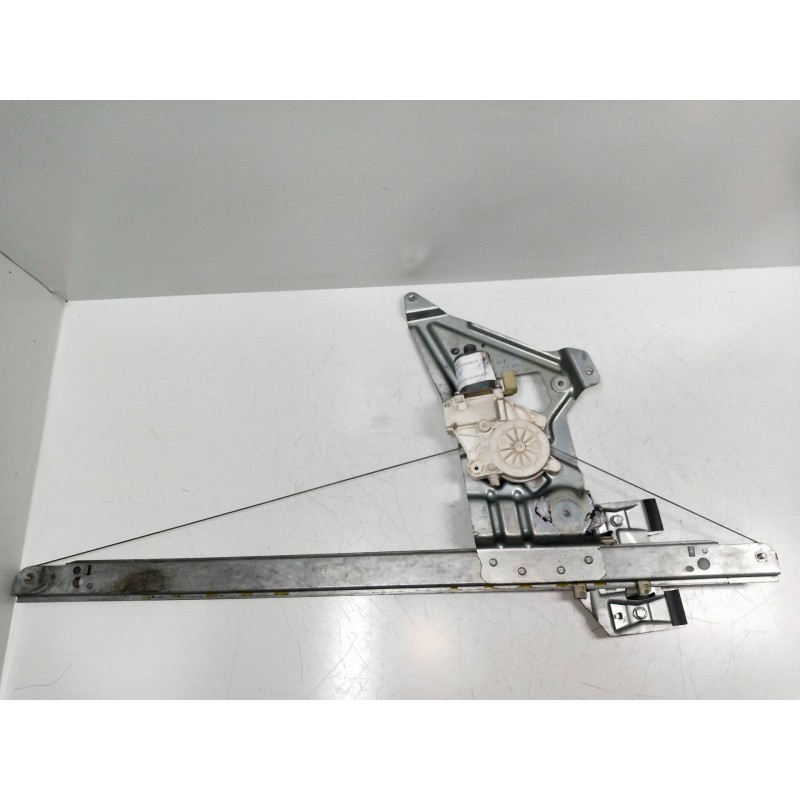Recambio de elevalunas delantero derecho para mercedes sprinterii caja cerrada (desde 01.06) 309/311/313/315  cdi (906.631/633/6