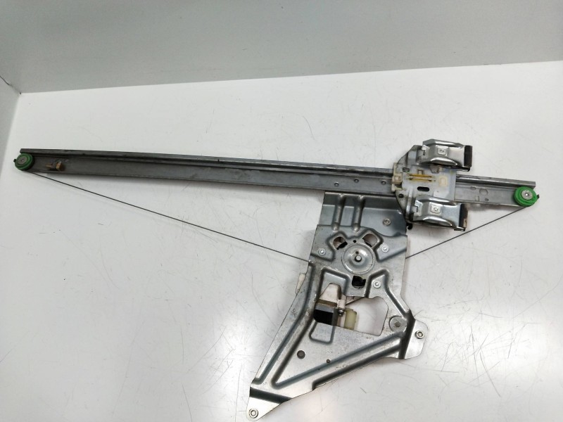 Recambio de elevalunas delantero derecho para mercedes sprinterii caja cerrada (desde 01.06) 309/311/313/315  cdi (906.631/633/6