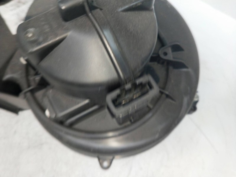 Recambio de motor calefaccion para volvo xc70 referencia OEM IAM   