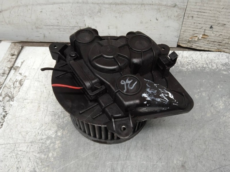 Recambio de motor calefaccion para opel vivaro combi 2.9t corto referencia OEM IAM   