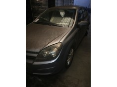 opel astra h berlina del año 2004