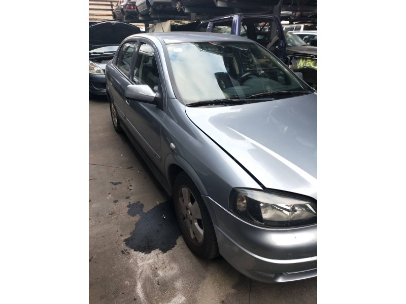 opel astra g berlina del año 2003