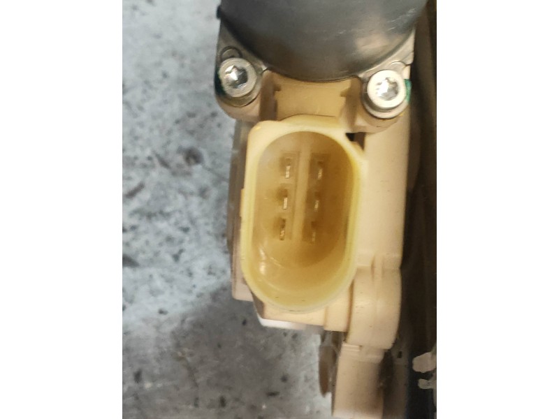 Recambio de elevalunas trasero izquierdo para bmw x5 (e70) 3.0d referencia OEM IAM 7137029 7166381 