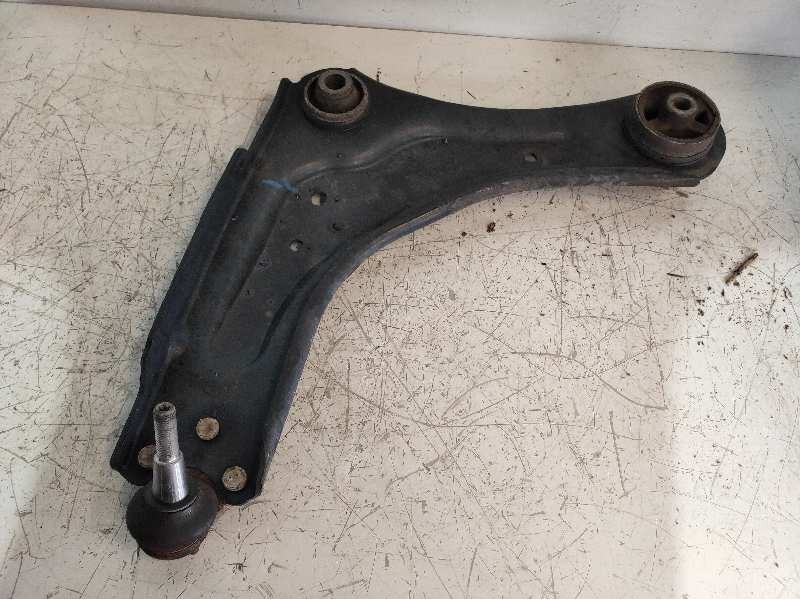 Recambio de brazo suspension inferior delantero izquierdo para renault laguna iii expression referencia OEM IAM 545010009R  