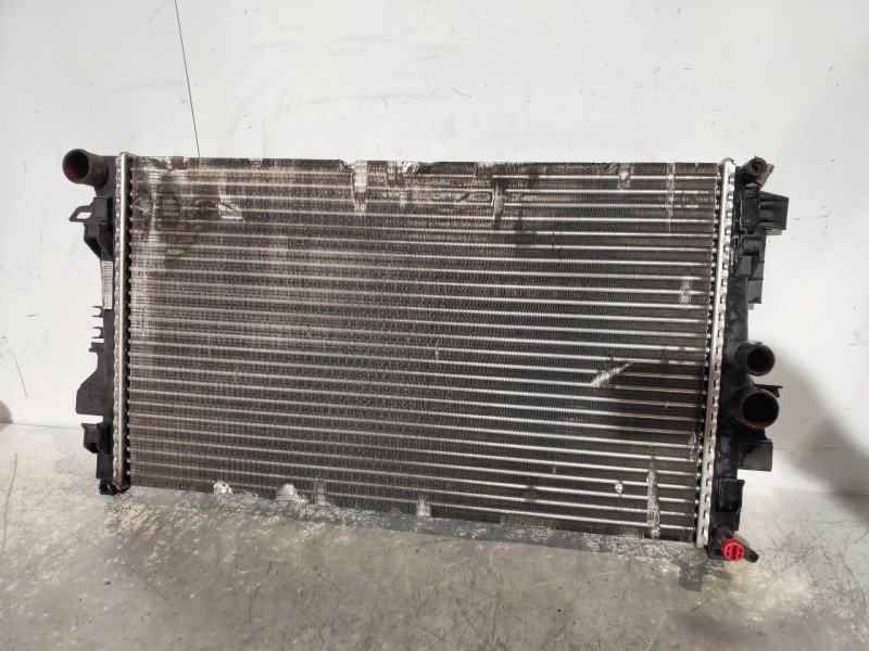 Recambio de radiador agua para mercedes vito kasten (639) 113 cdi lang (639.603) referencia OEM IAM 89642008 6395011101 63950111