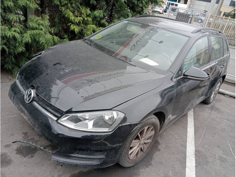 volkswagen golf vii sportsvan del año 2014