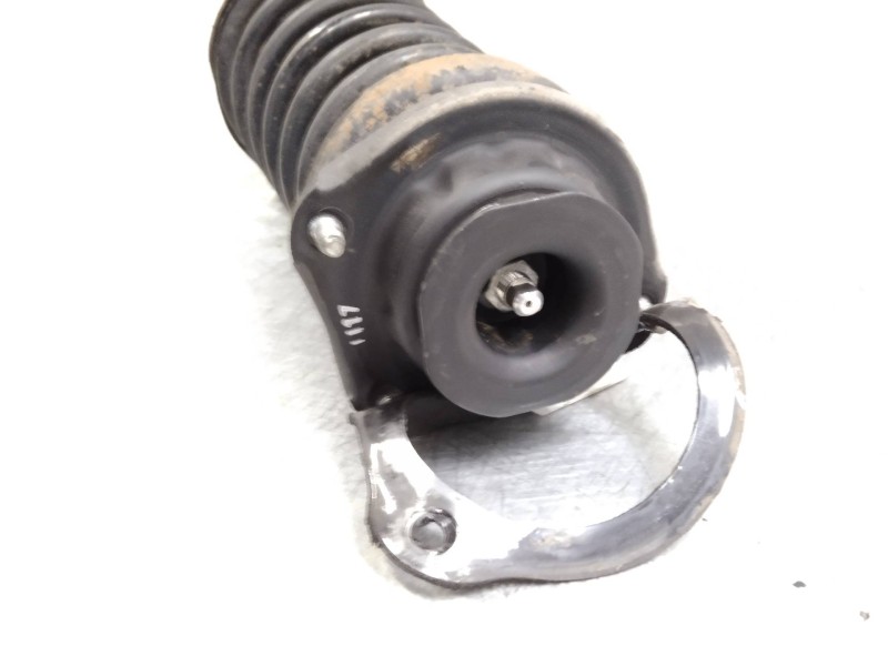 Recambio de amortiguador trasero izquierdo para kia shuma ii 1.6 cat referencia OEM IAM   