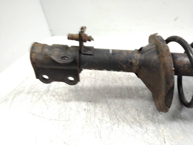 Recambio de amortiguador trasero izquierdo para kia shuma ii 1.6 cat referencia OEM IAM   