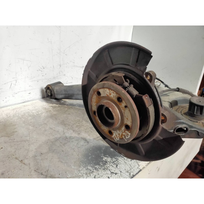 Recambio de mangueta trasera izquierda para mercedes vito kasten (639) 113 cdi lang (639.603) referencia OEM IAM  A639352 A63635