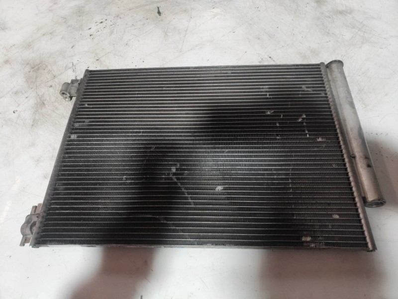 Recambio de condensador / radiador aire acondicionado para renault clio iv business referencia OEM IAM 921006843R  
