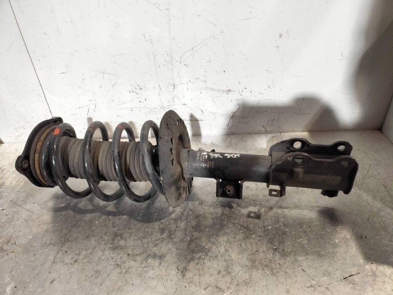 Recambio de amortiguador delantero derecho para mercedes vito kasten (639) 113 cdi lang (639.603) referencia OEM IAM 82170000554