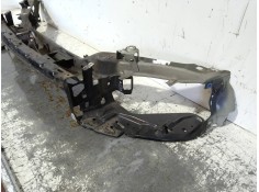 Recambio de panel frontal para volvo v50 familiar 2.0 d kinetic referencia OEM IAM    2