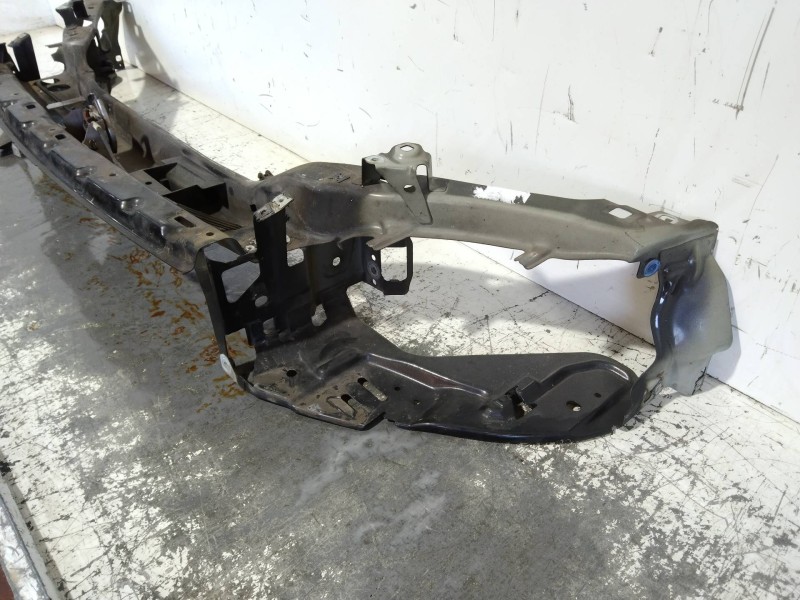 Recambio de panel frontal para volvo v50 familiar 2.0 d kinetic referencia OEM IAM   