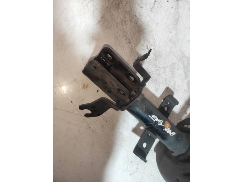 Recambio de amortiguador delantero derecho para renault clio iv business referencia OEM IAM 543020808R  