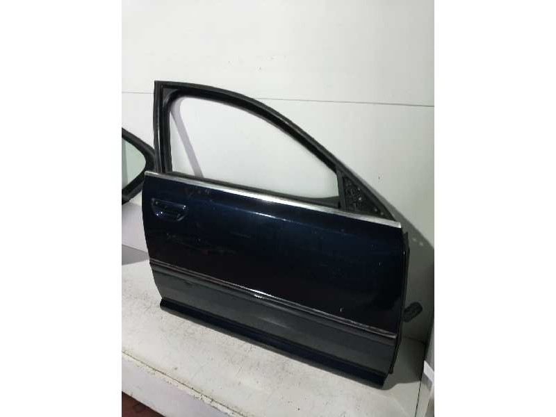 Recambio de puerta delantera derecha para audi a8 (4e2) 3.7 quattro referencia OEM IAM   