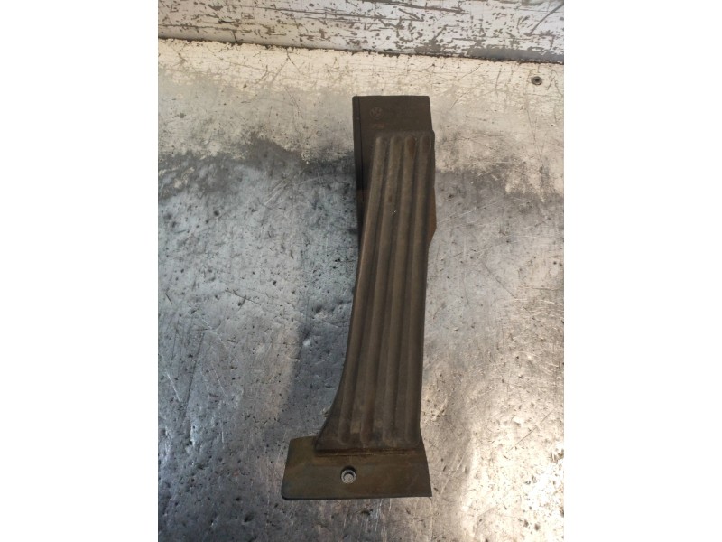 Recambio de potenciometro pedal para bmw x5 (e70) 3.0d referencia OEM IAM 35426772645  