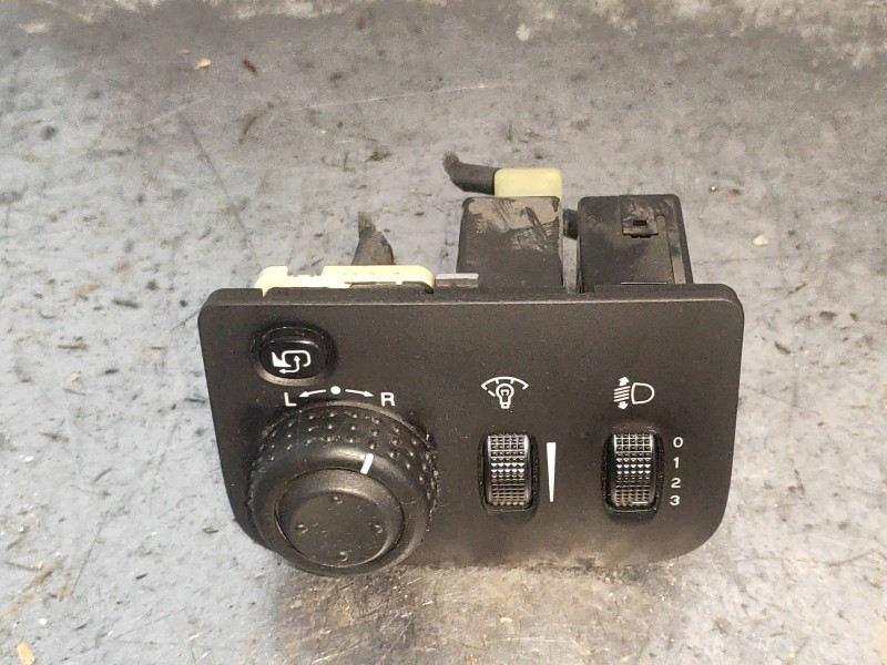 Recambio de mando luces para chevrolet evanda cdx referencia OEM IAM 96341409  