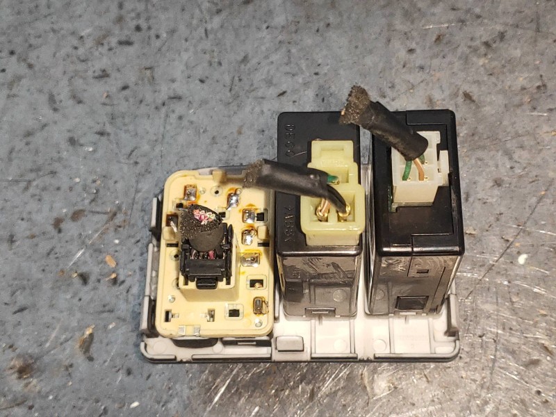 Recambio de mando luces para chevrolet evanda cdx referencia OEM IAM 96341409  