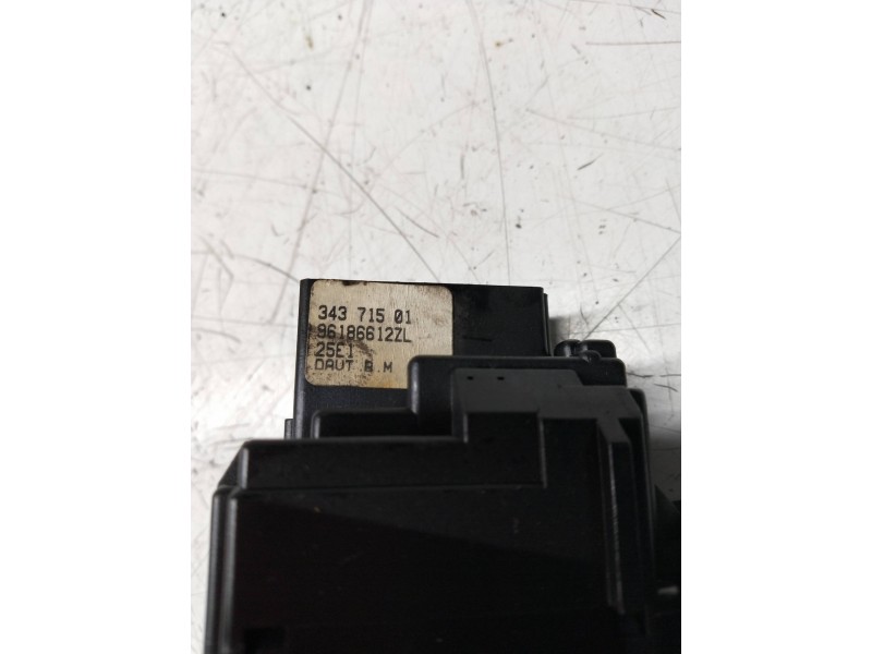 Recambio de mando limpia para peugeot 406 berlina (s1/s2) srdt referencia OEM IAM 96186612ZL 34371501 