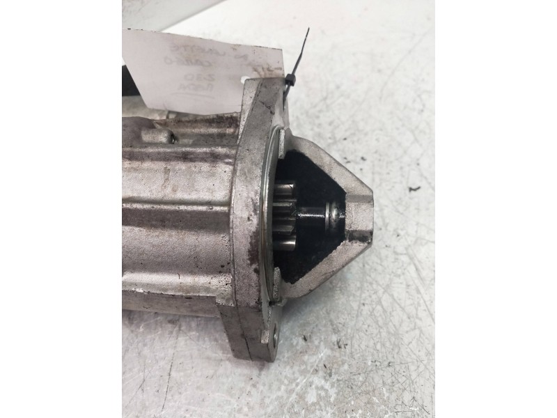 Recambio de motor arranque para nissan vanette cargo (hc23) furg. referencia OEM IAM 9000331430 BOSCH 